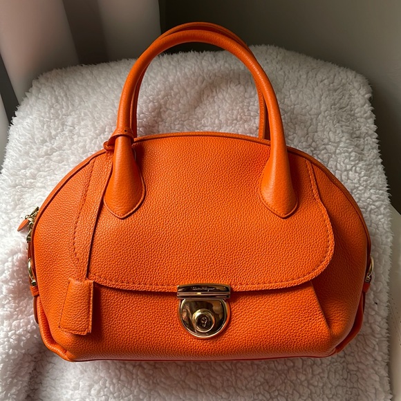Salvatore Ferragamo Fiamma Bag - Picture 1 of 16